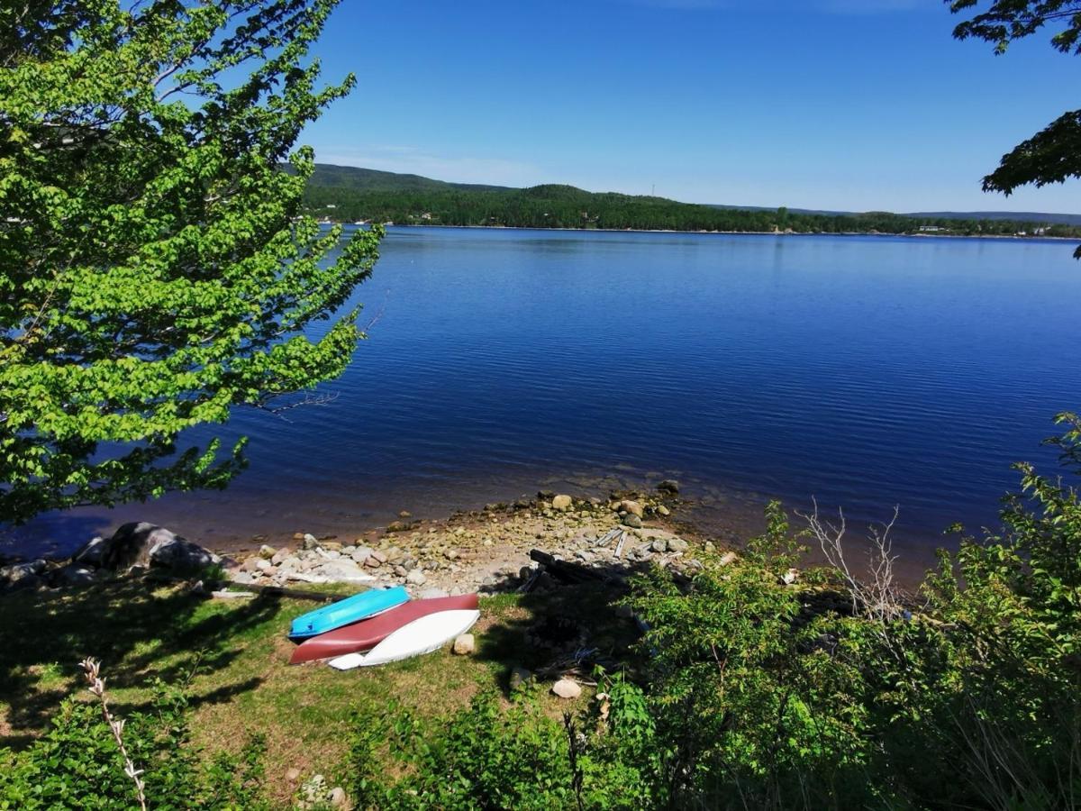Knotty Pine Ocean Front Suite - Adults Only Ингониш Екстериор снимка