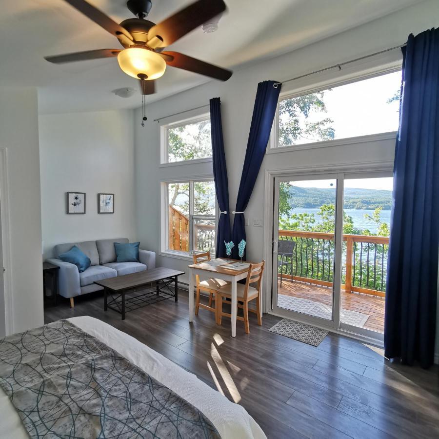 Knotty Pine Ocean Front Suite - Adults Only Ингониш Екстериор снимка
