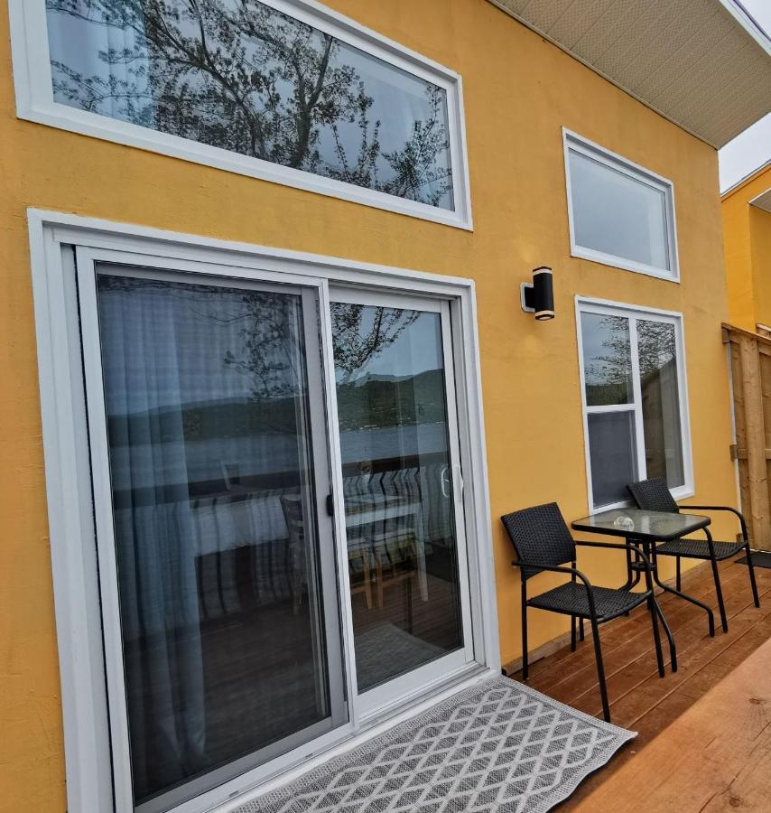 Knotty Pine Ocean Front Suite - Adults Only Ингониш Екстериор снимка